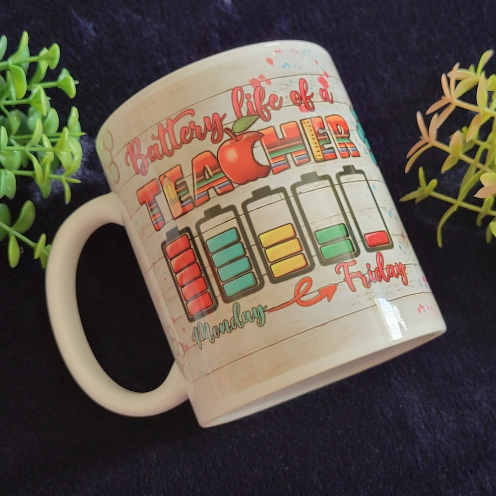 Customized/ Personalized mugs "Battery life of a Teacher"